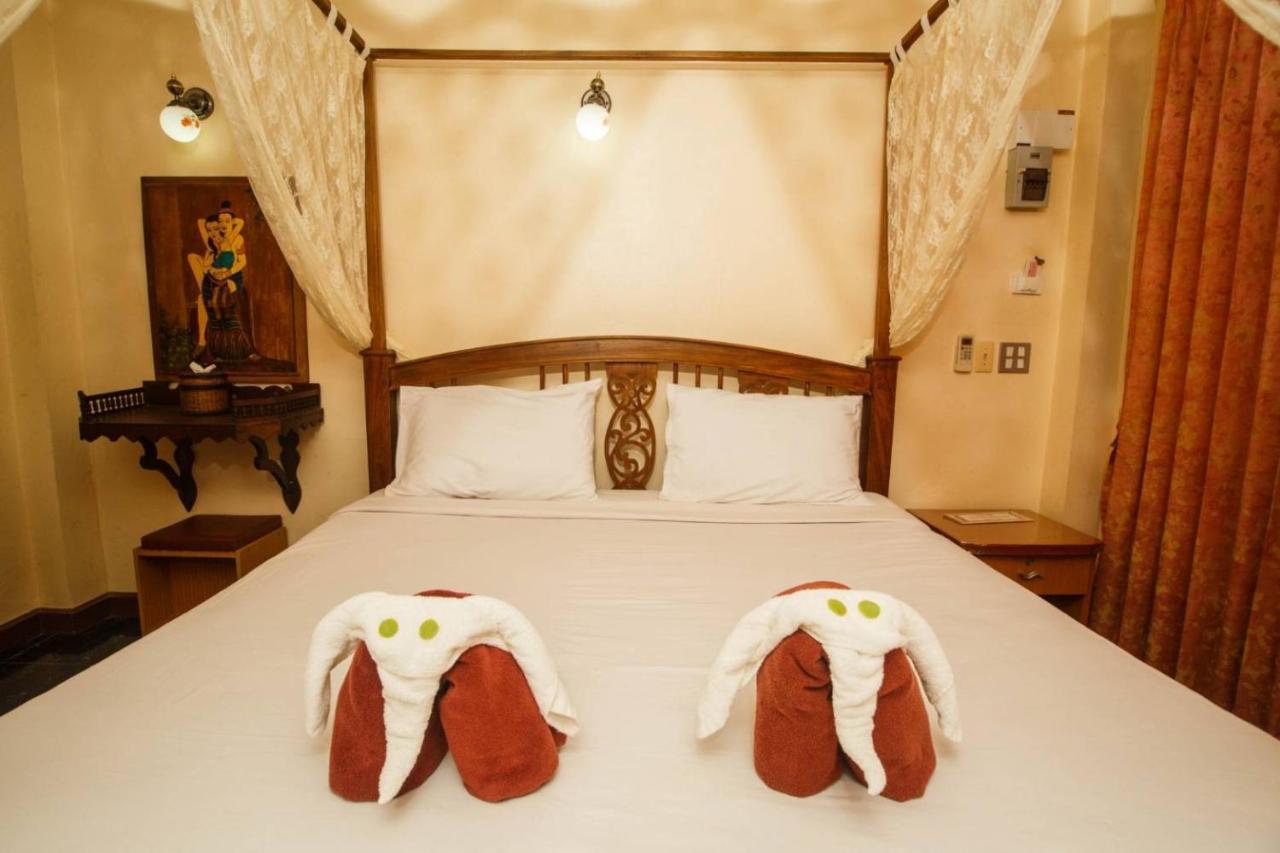 Noble Night Guesthouse Kanchanaburi Exterior foto