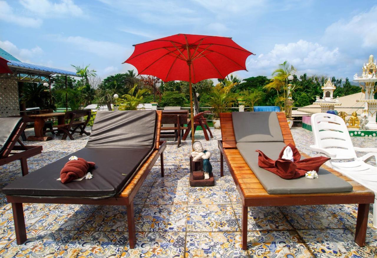 Noble Night Guesthouse Kanchanaburi Exterior foto