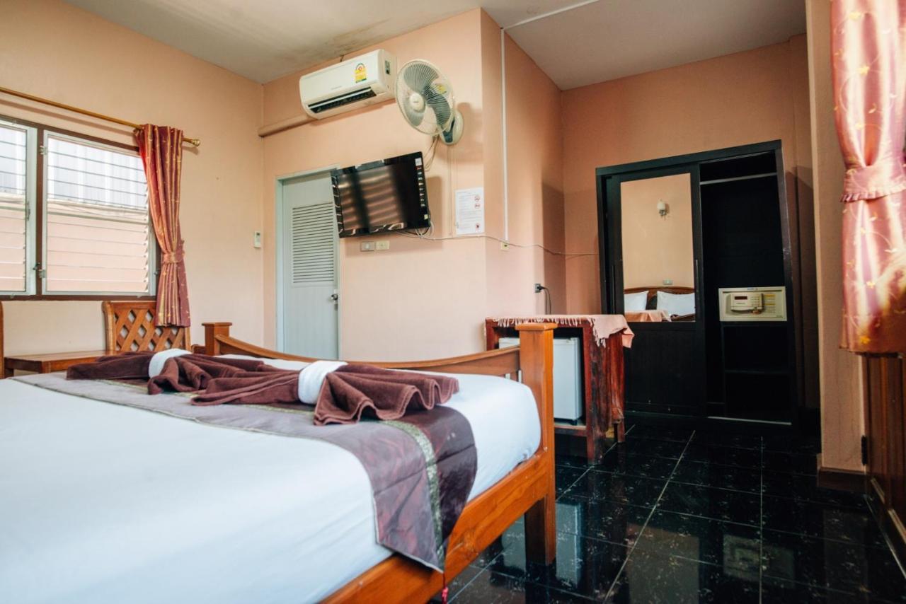 Noble Night Guesthouse Kanchanaburi Exterior foto
