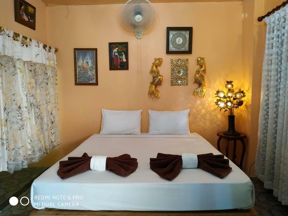 Noble Night Guesthouse Kanchanaburi Exterior foto